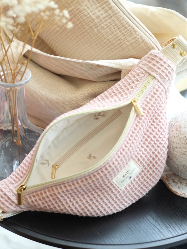 Banane Nid D'Abeille Rose Petites Fleurs Intérieur Banane Nid D'Abeille Rose Petites Fleurs Intérieur