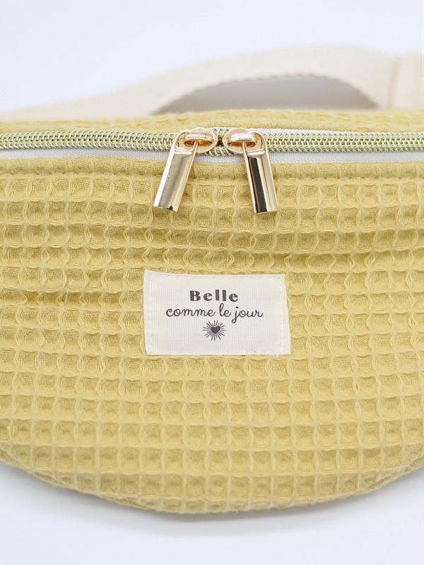 Banane Nid d'Abeille Moutarde Fleurs Beige Etiquette Banane Nid d'Abeille Moutarde Fleurs Beige Etiquette