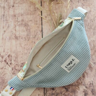 Banane Bicolore Velours Céladon Peacock Intérieur