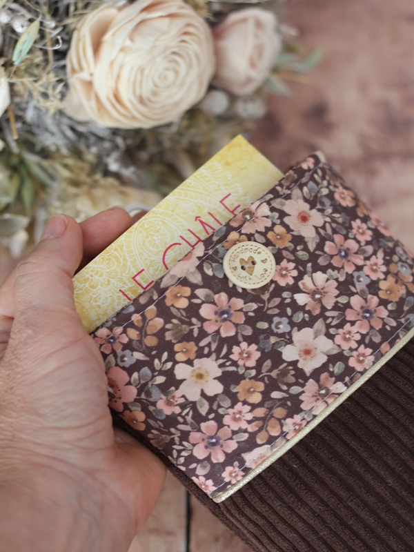 Pochette Ă Livre Brun Apolline Book Pochette Ă Livre Brun Apolline Book