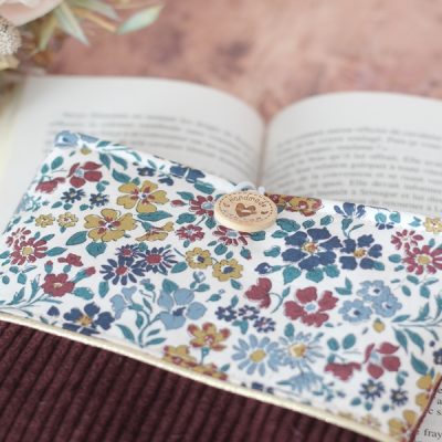 Pochette à Livre Prune Annabella Détails