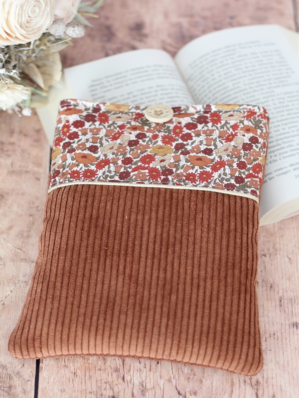 Pochette Ă Livre Rouille Forest Pochette Ă Livre Rouille Forest