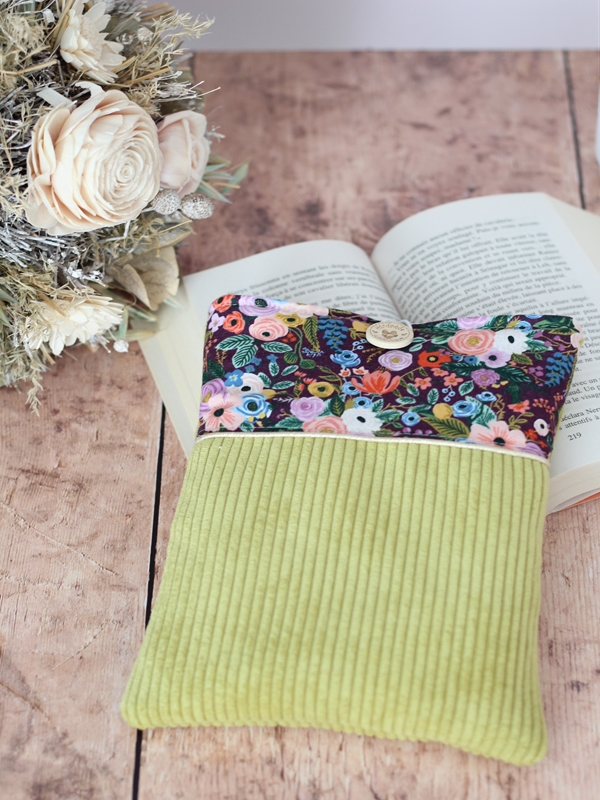Pochette Ă Livre Vert Acide Burgundy