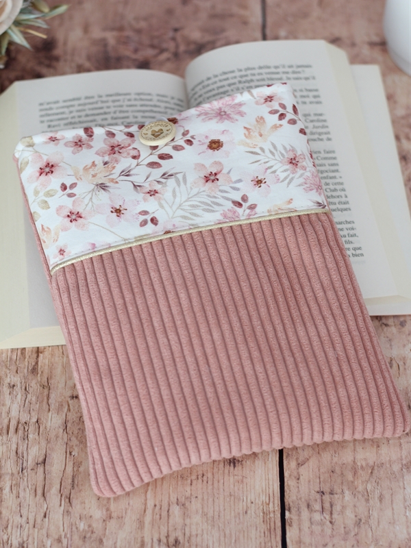 Pochette à Livre Vieux Rose Ambroise Détails Pochette à Livre Vieux Rose Ambroise Détails