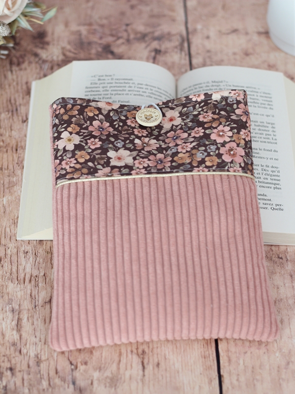 Pochette Ă Livre Vieux Rose Apolline