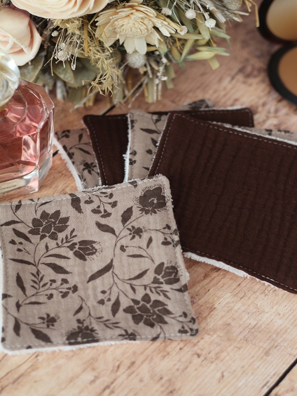 LINGETTES CARMEN CHOCOLAT DETAILS LINGETTES CARMEN CHOCOLAT DETAILS