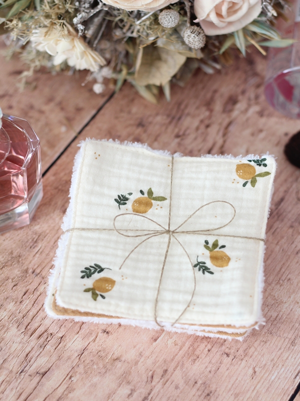 LINGETTES CITRONS FEUILLES Devant LINGETTES CITRONS FEUILLES Devant