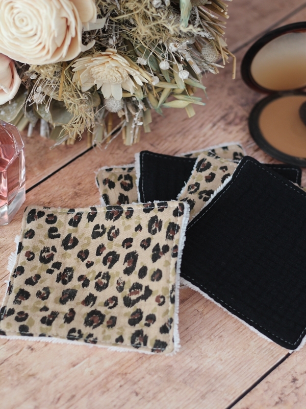 LINGETTES KARLI NOIR DETAILS LINGETTES KARLI NOIR DETAILS