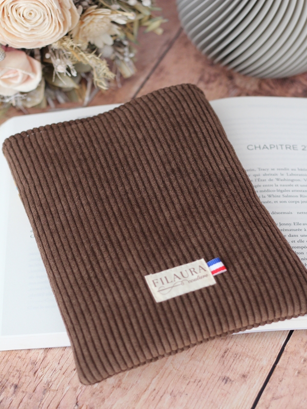 Pochette à Livre Velours Brun Meadow Dos Pochette à Livre Velours Brun Meadow Dos