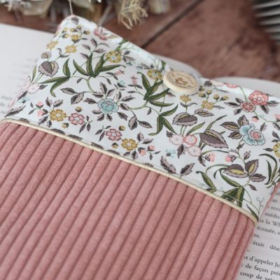Pochette à Livre Velours Rose Tapestry Devant