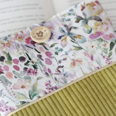 Pochette à Livre Velours Vert Felda Devant